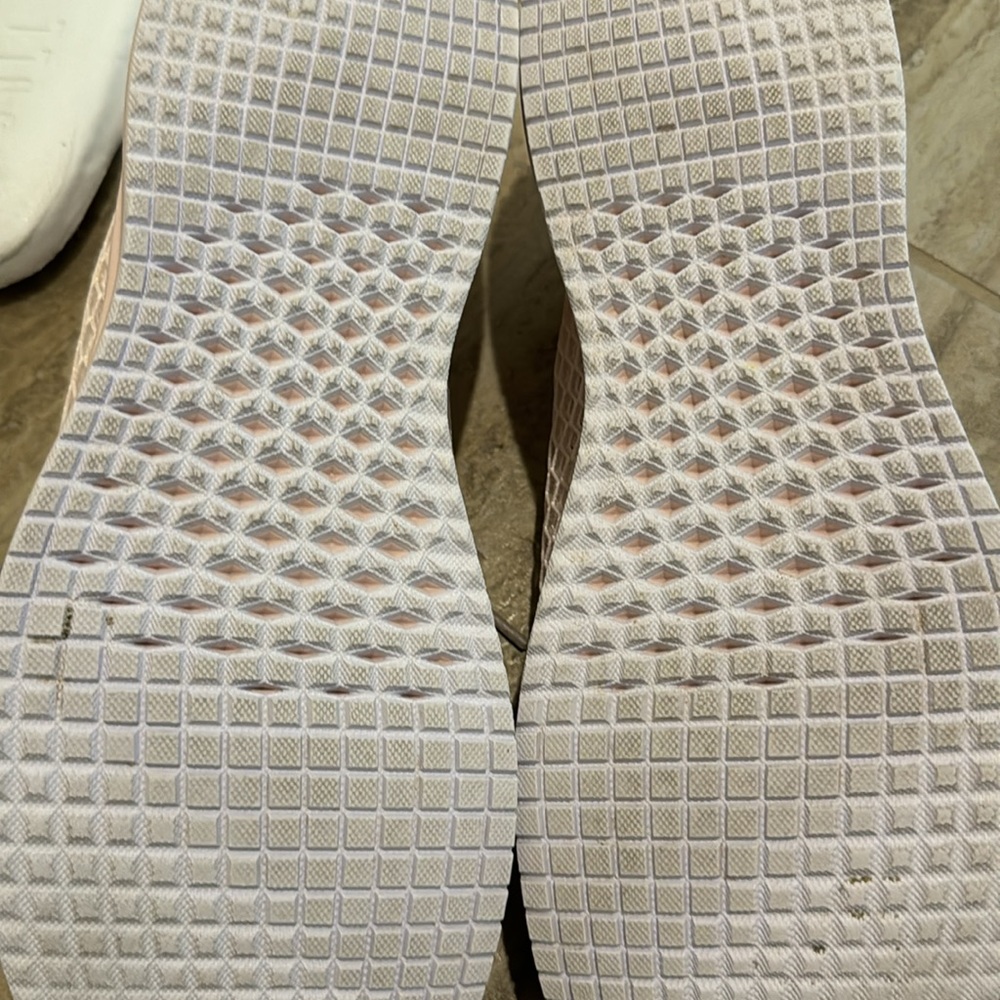 NOBULL-Diamond Mesh Runner- Women’s 10.5 - Picture 10 of 14
